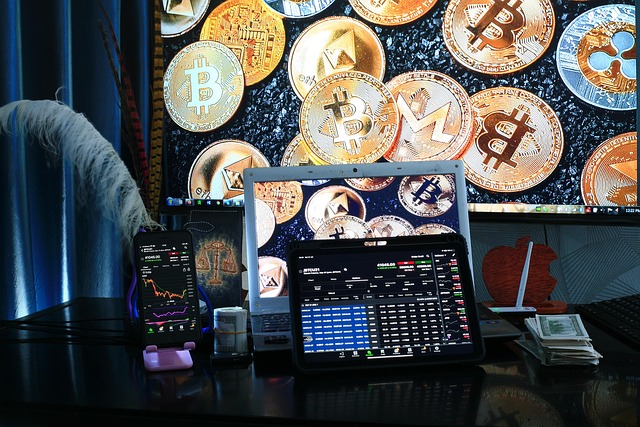 Navigating the World of Currency and Trading: A Beginner's Guide