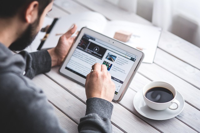 Your Ultimate Guide to Webinar Promotion: From Empty Room to Full House